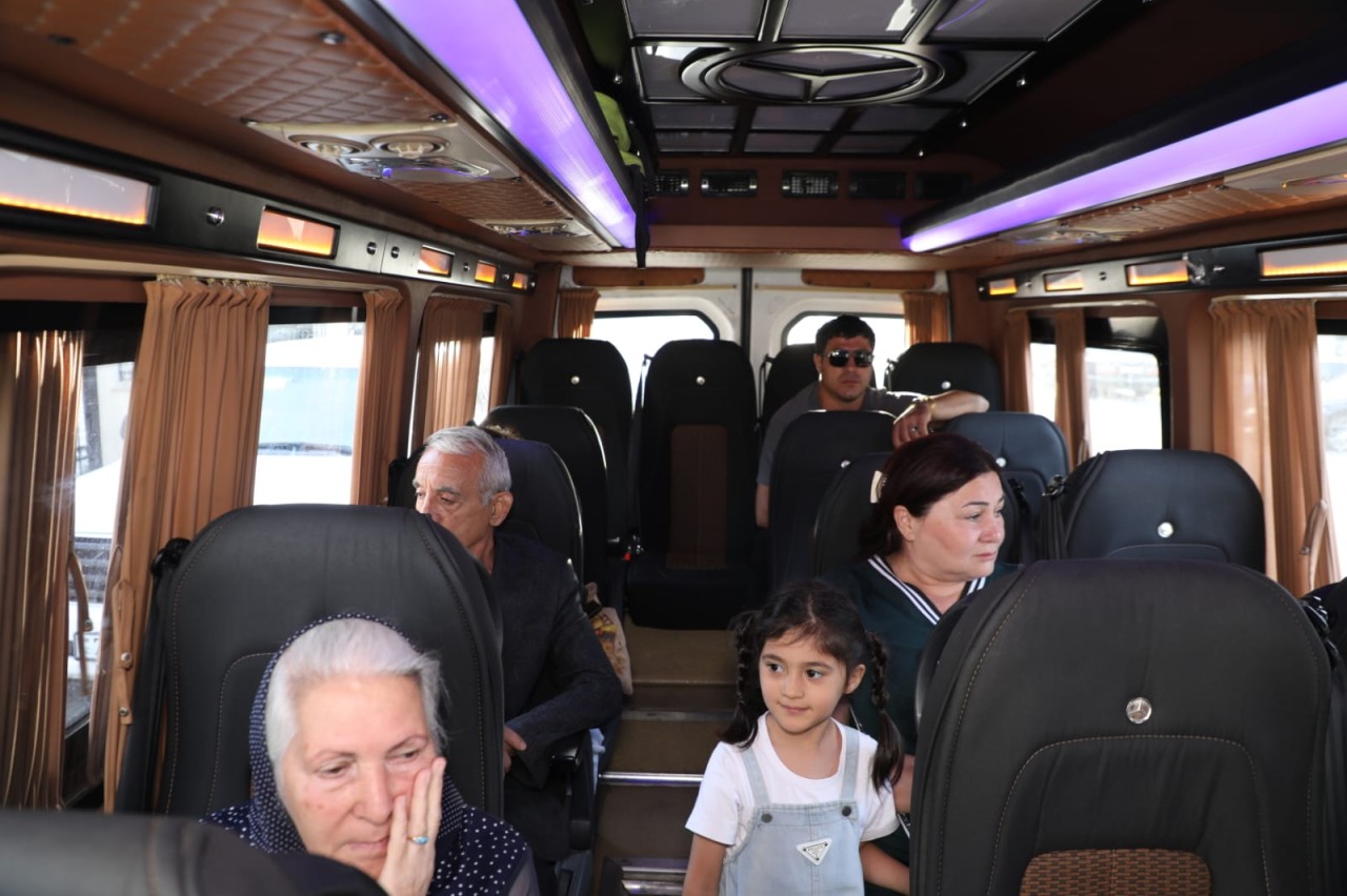 Daha 37 ailə doğma yurda qayıdır - FOTOLAR